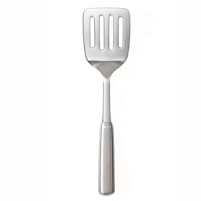 Metal slotted clearance spatula