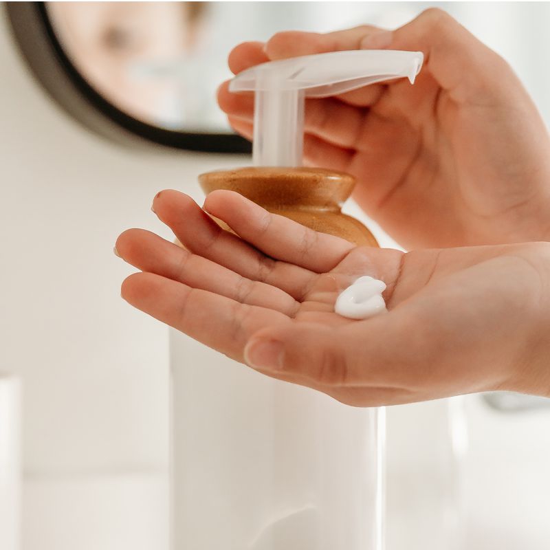 Full Circle - Soap Opera Soap/Lotion Dispenser