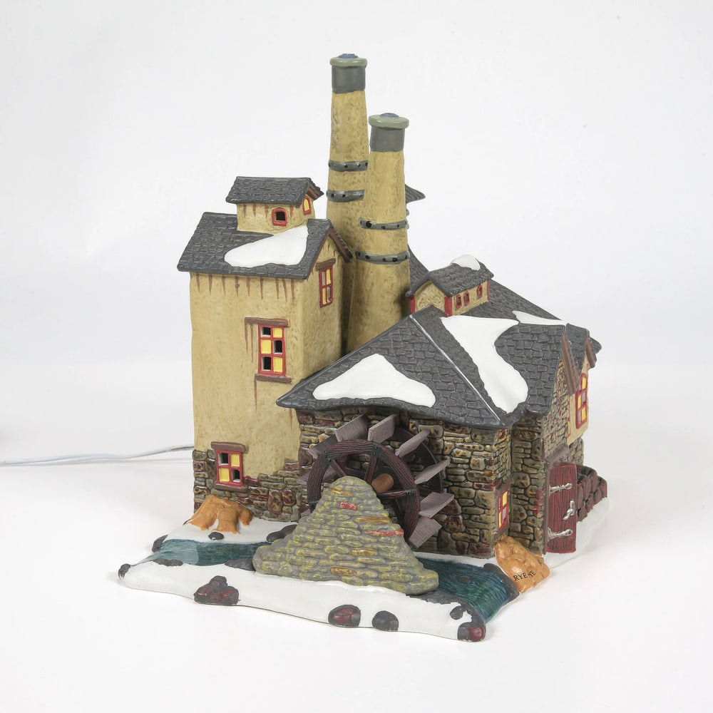 Dickens Village - London Gin Distillery