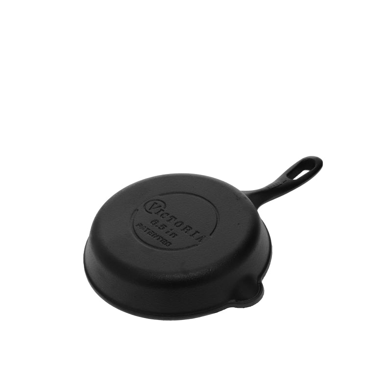 Victoria Cast Iron Skillet 6.5"