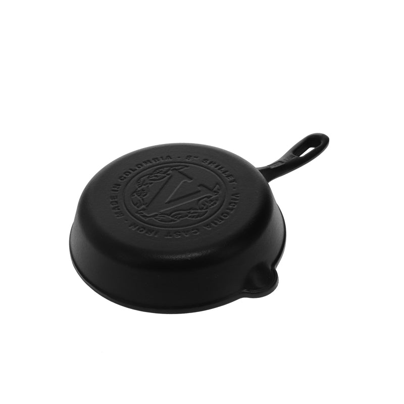 Victoria Cast Iron Skillet 8"