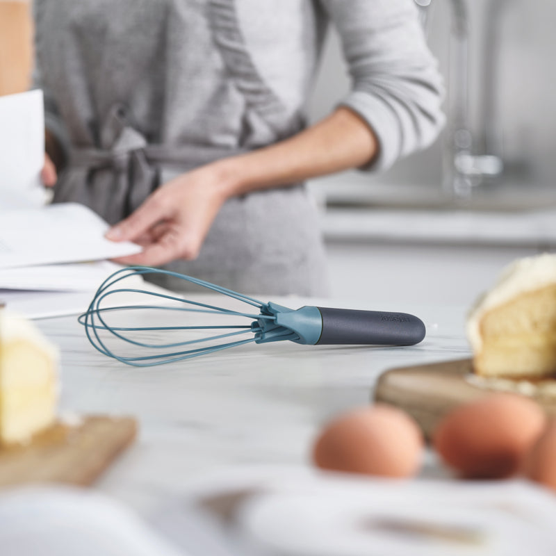 Joseph Joseph Twist™ 2-in-1 Silicone Whisk