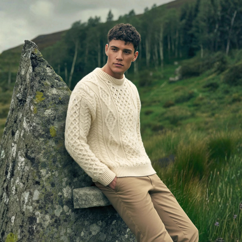 Aran Wool Crew Neck Sweater - Aran Classic (B392 910)