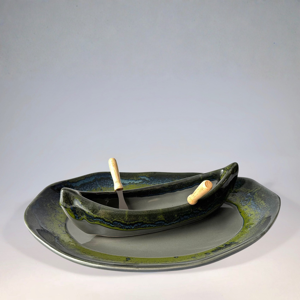 Pottery Canoe on a Lake Dip Set - Forest Floor