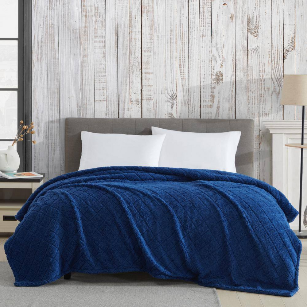 Coleman Sherpa Blanket Indigo Twin