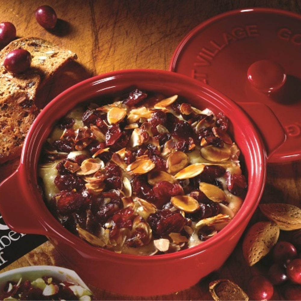 The Red Baker Gift Set-Cranberry Almond Brie Topping