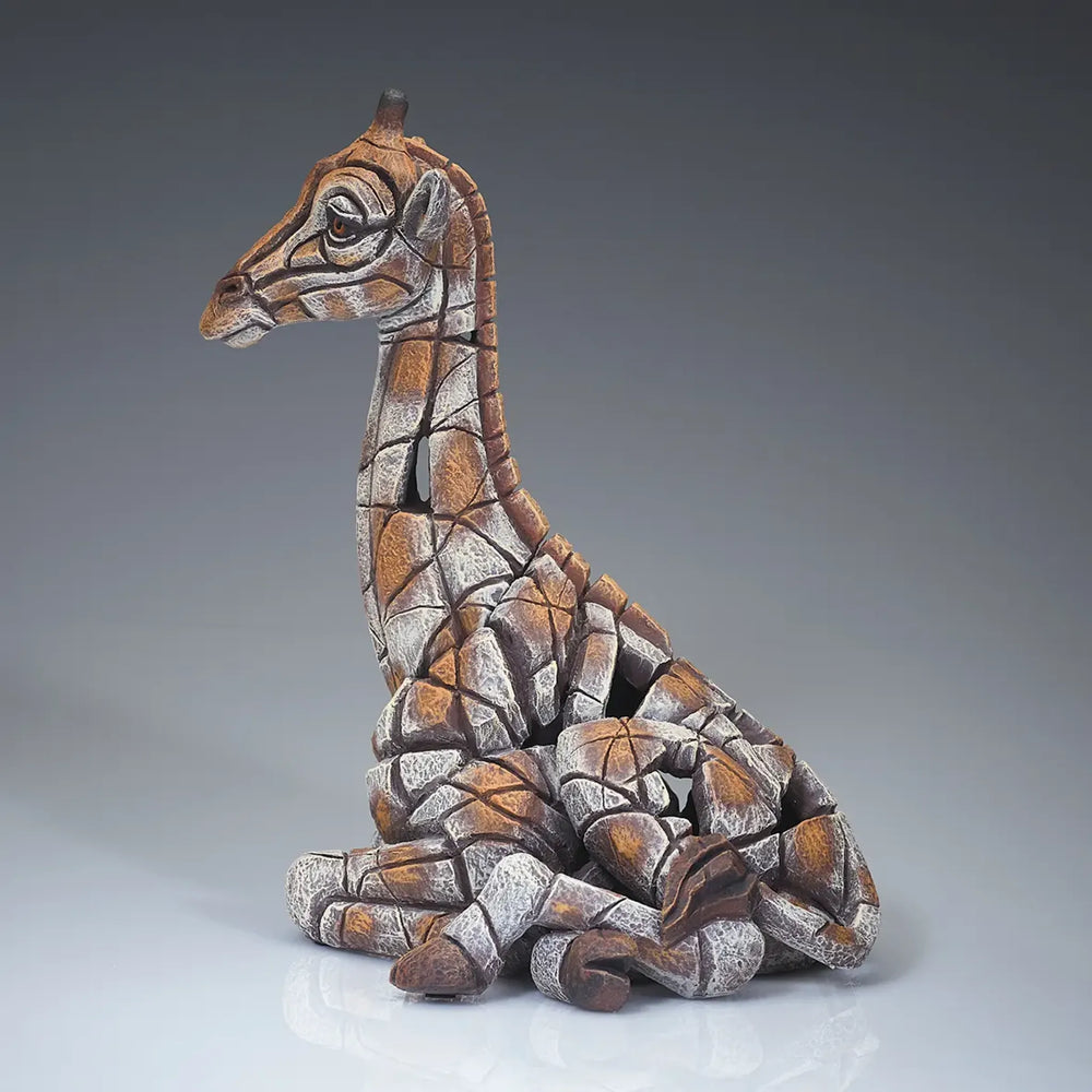 Edge Sculpture Giraffe Calf