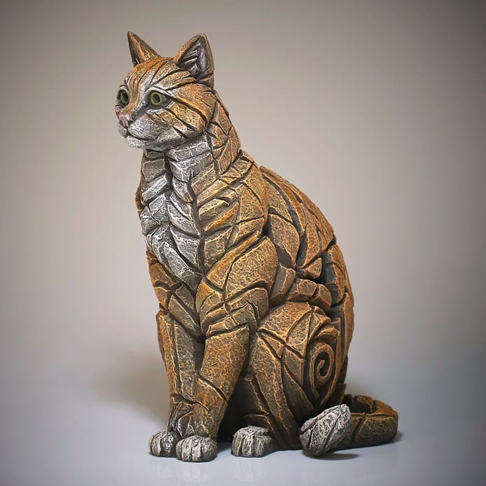 Edge Sculpture Cat Sitting Figure