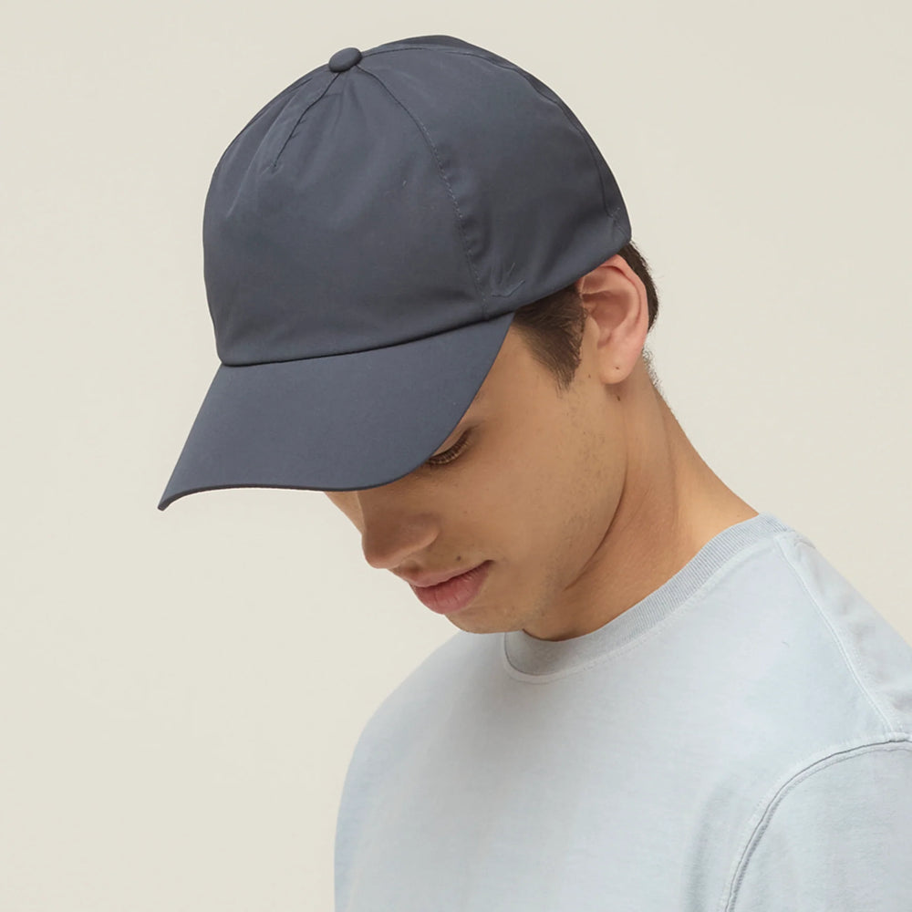 Tilley: Hat-The Thermashield Cap Navy