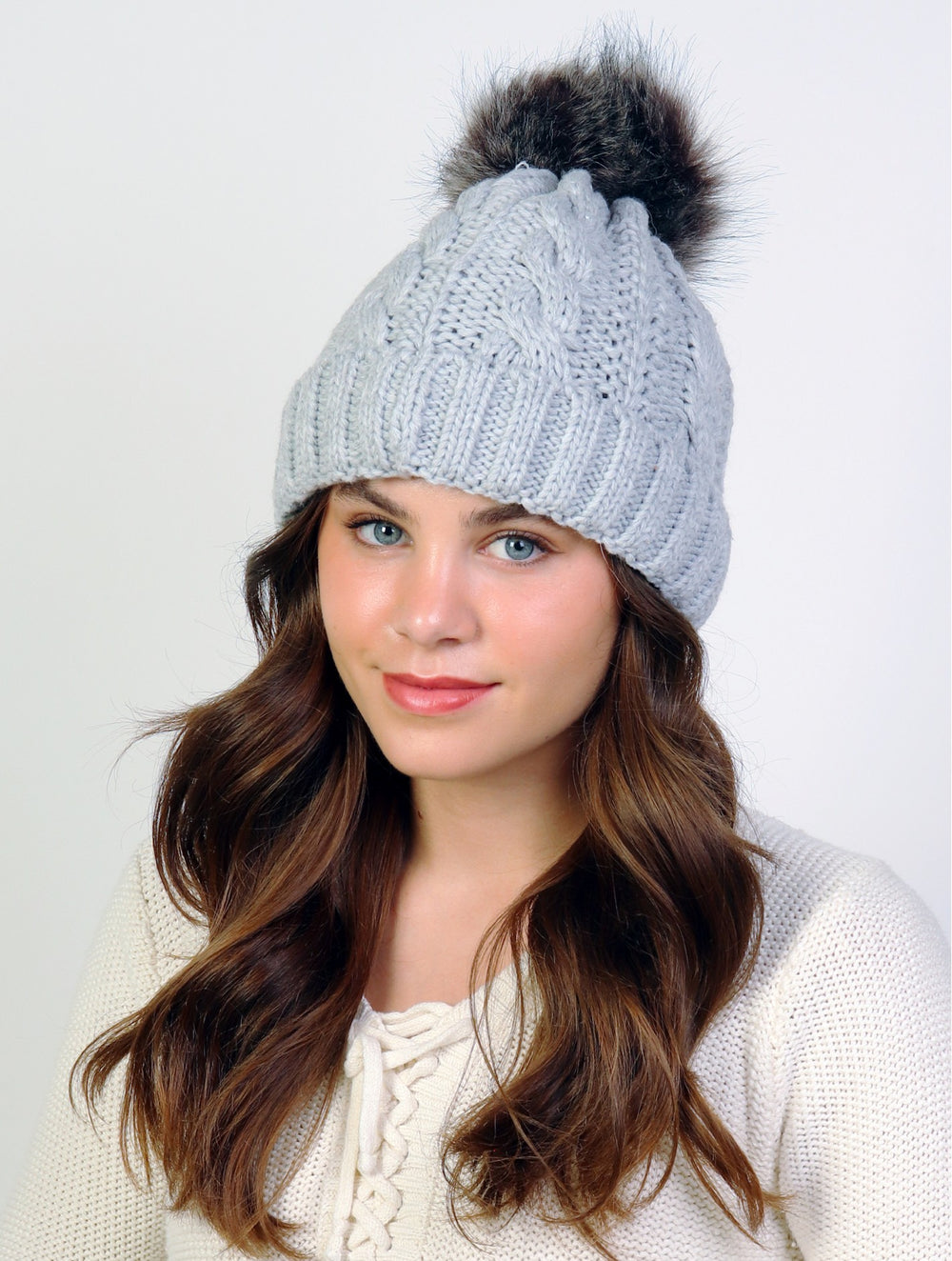 Grand Light Grey Cable Knitted Toque w/Pompom