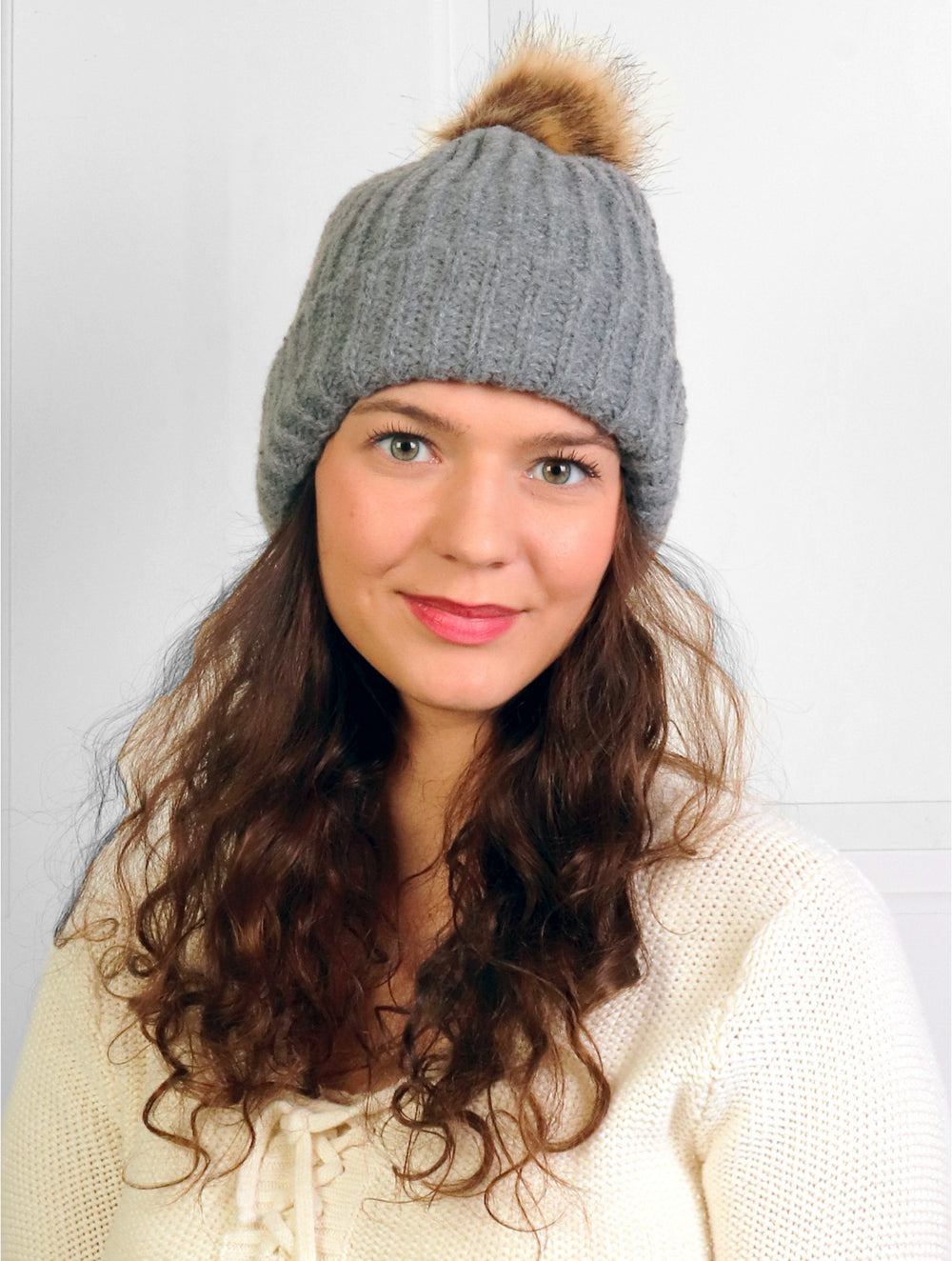 Grand Light Grey Knitted Toque w/Removable Pompom