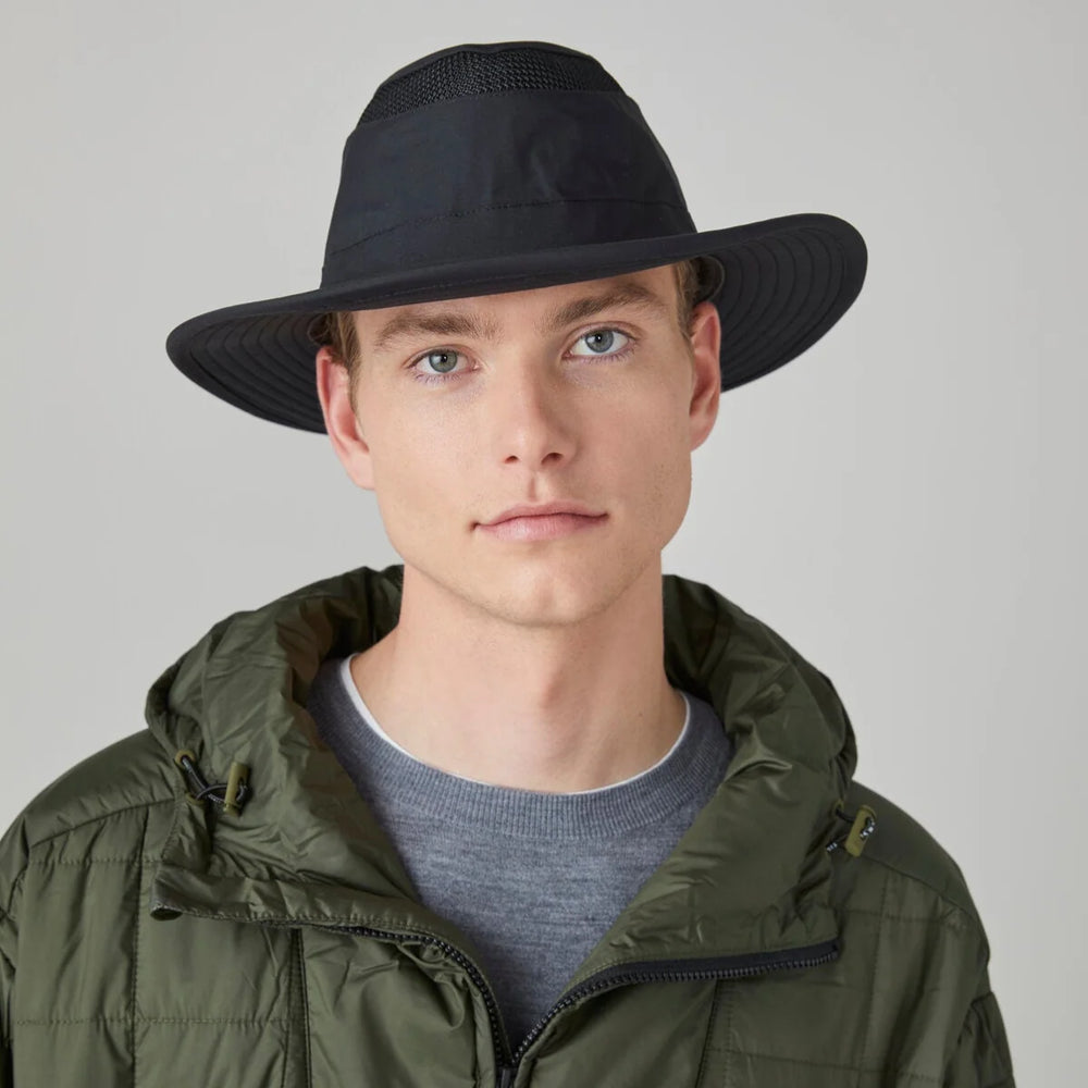 Tilley Hat-Airflo Broad Rim Black