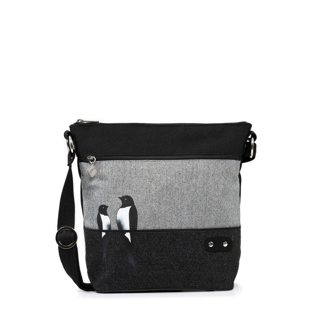 Jak's Chipie Crossbody - Black