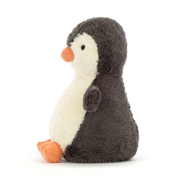 Adorable, snuggly and very, very cosy, let’s welcome the wonderful Peanut Penguin!