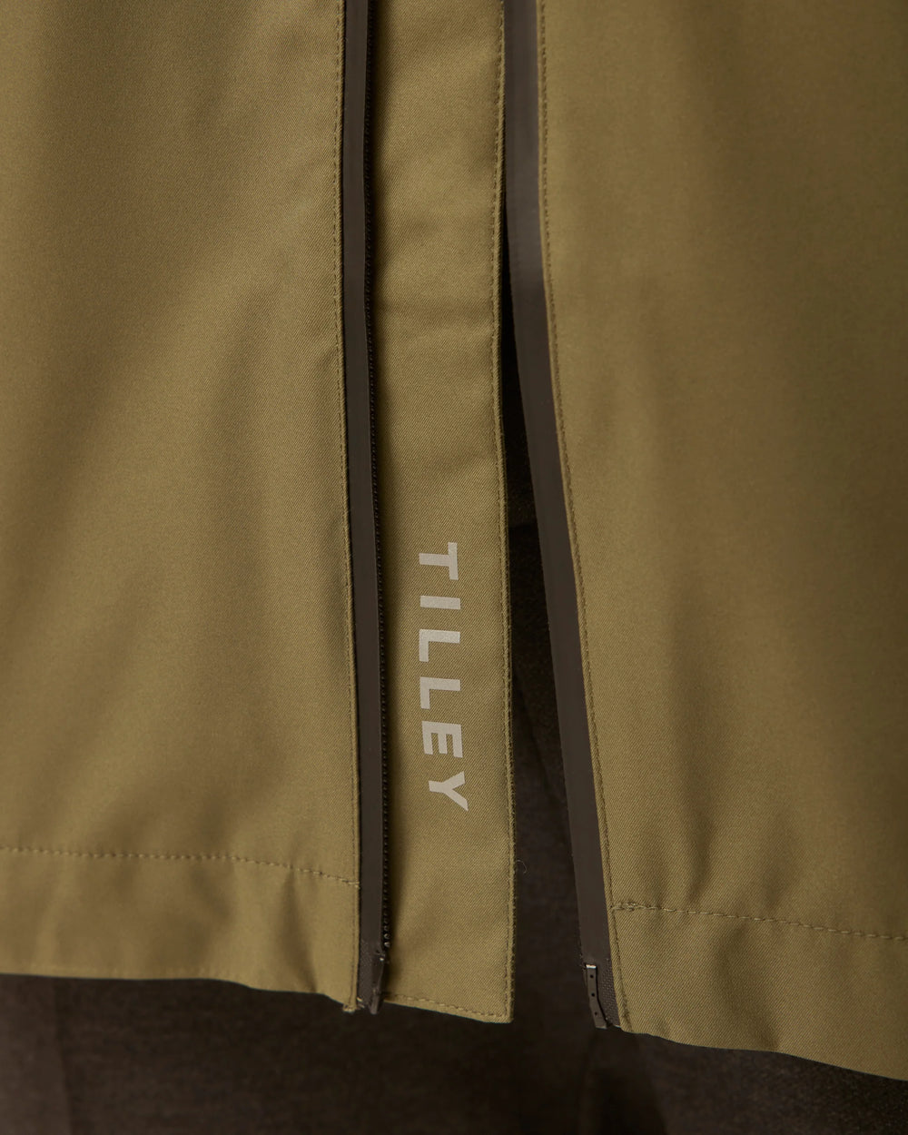 Tilley Men's Rainshield Coat Khaki Green
