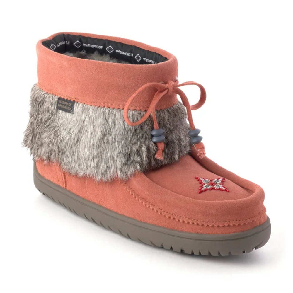 Manitobah Mukluks Keewatin Suede Apricot