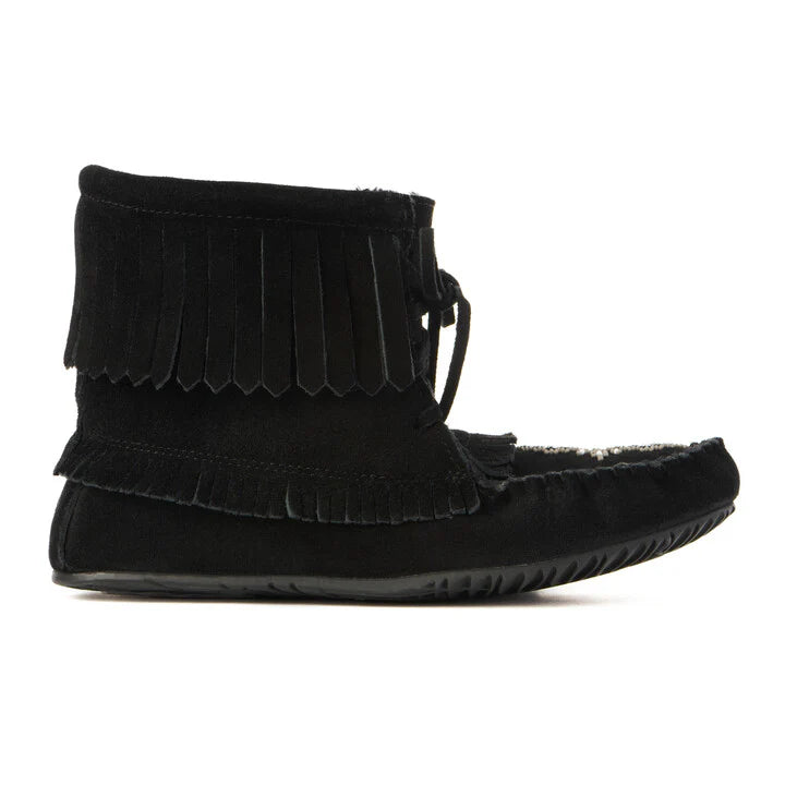Manitobah Harvester Lined Suede Moccasin Black