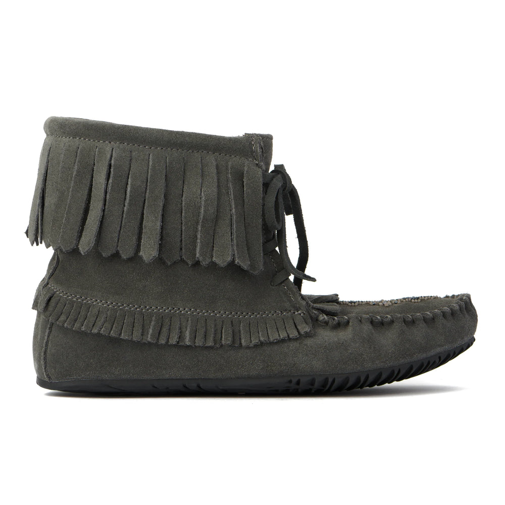 Manitobah Harvester Lined Suede Moccasin Charcoal