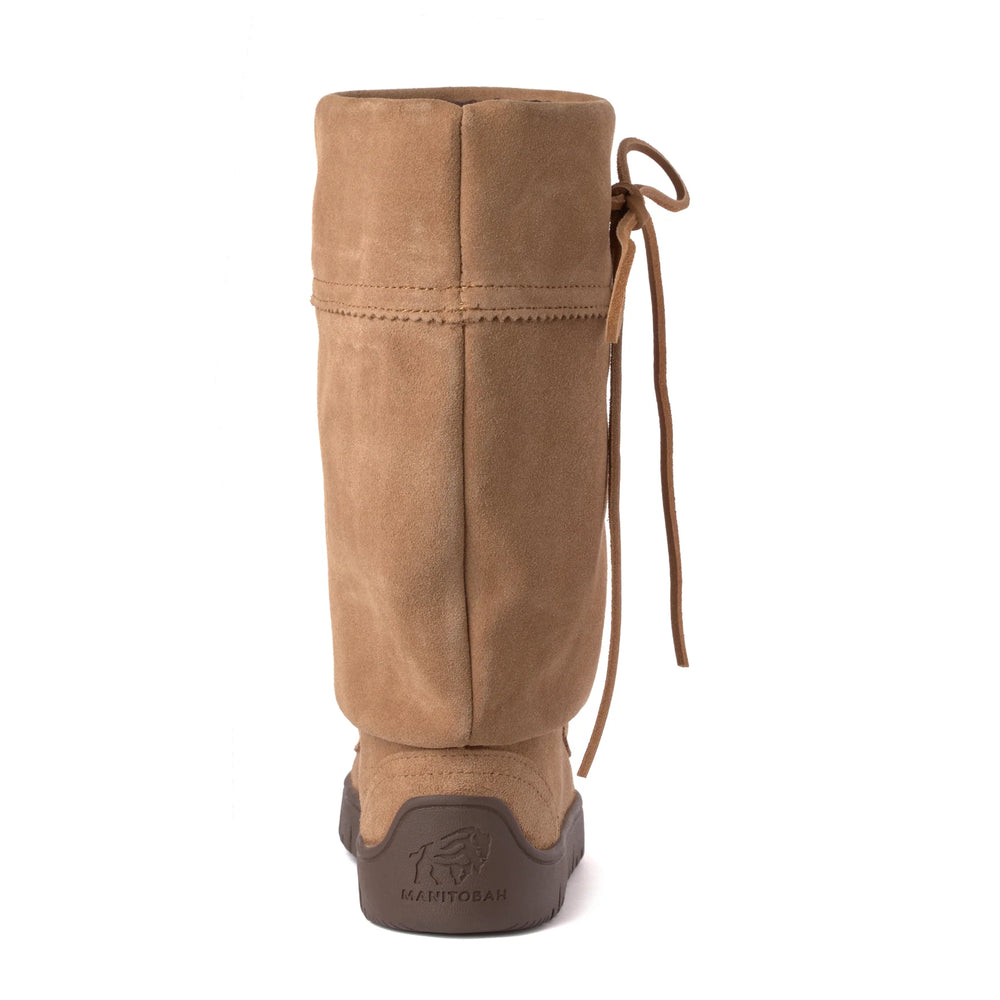 Oak suede boot viewed from the back, featuring a tie string and embossed logo on the sole.