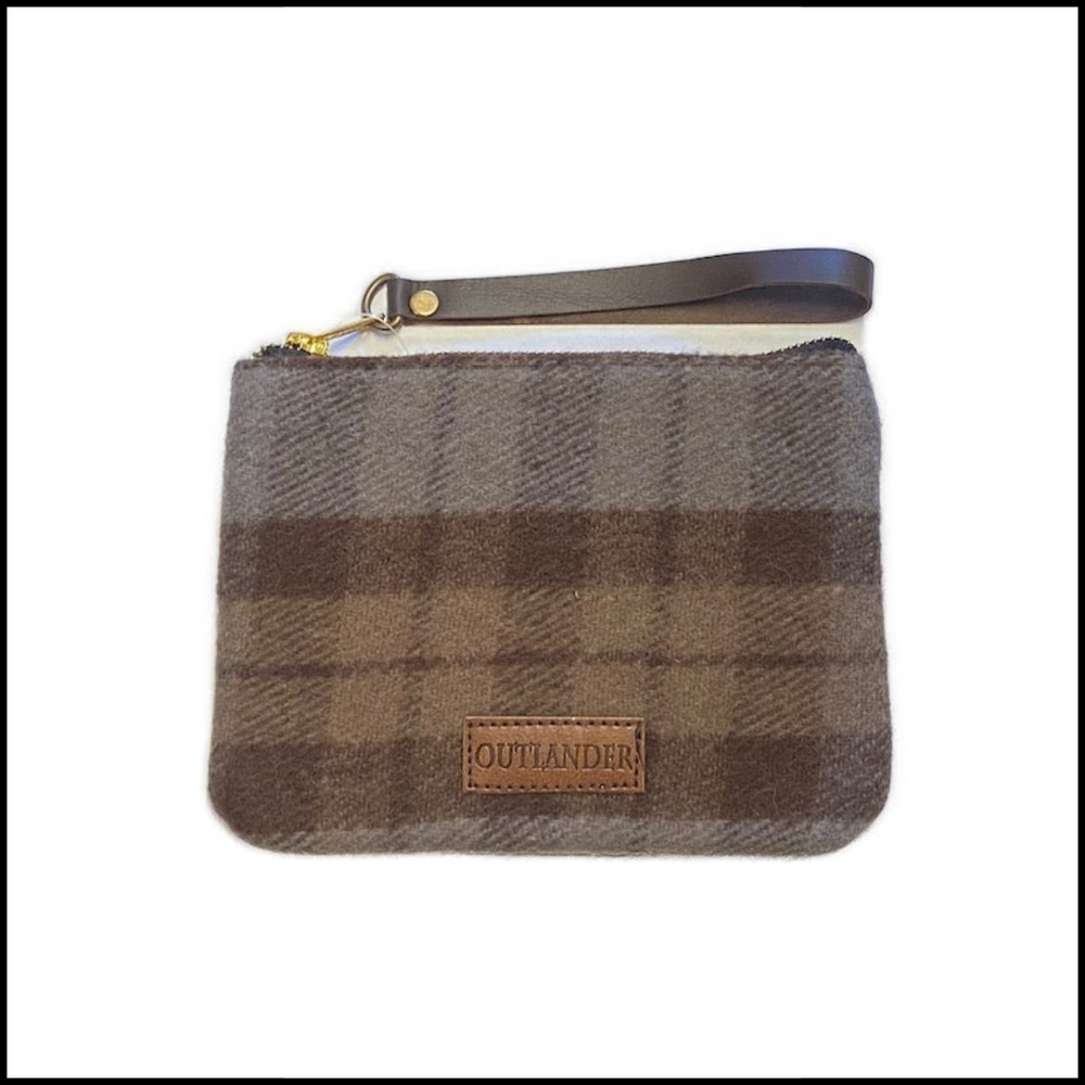 The Official Outlander-Jenny Clutch Purse