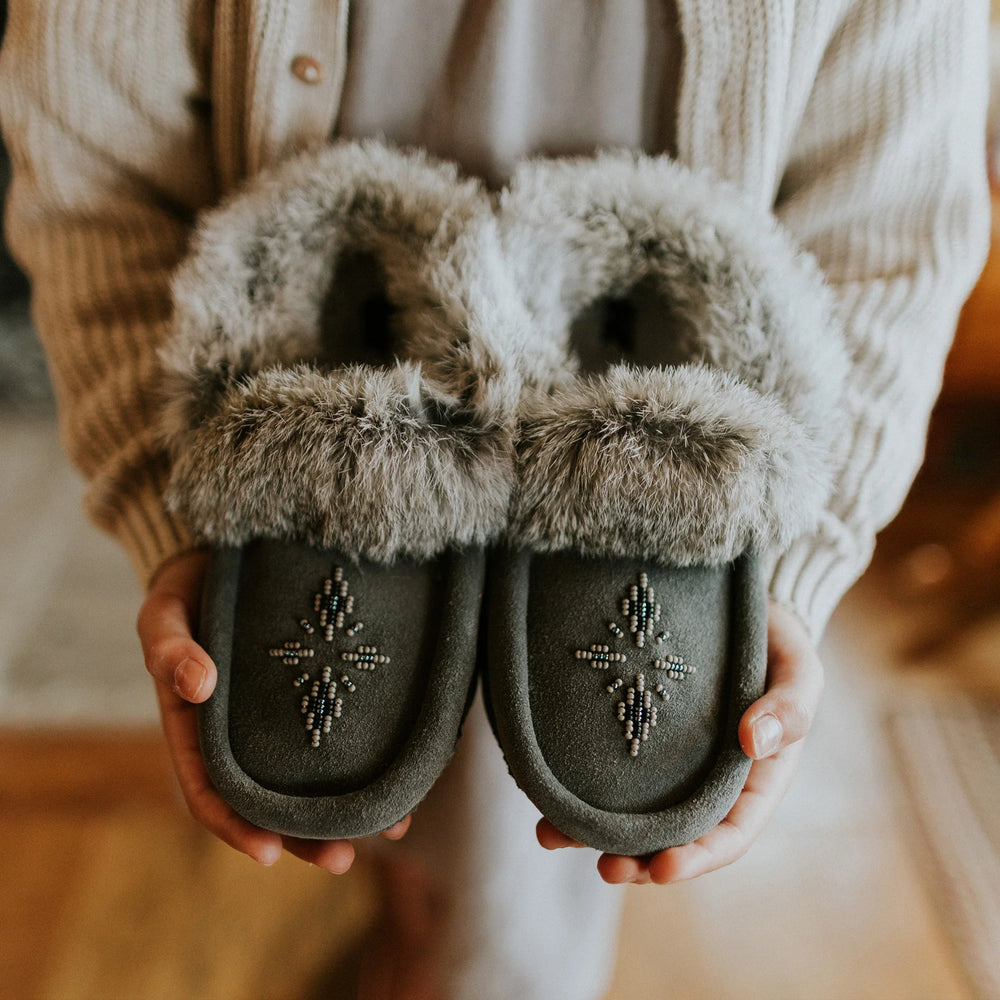 Manitobah Mini Suede Moccasin Charcoal