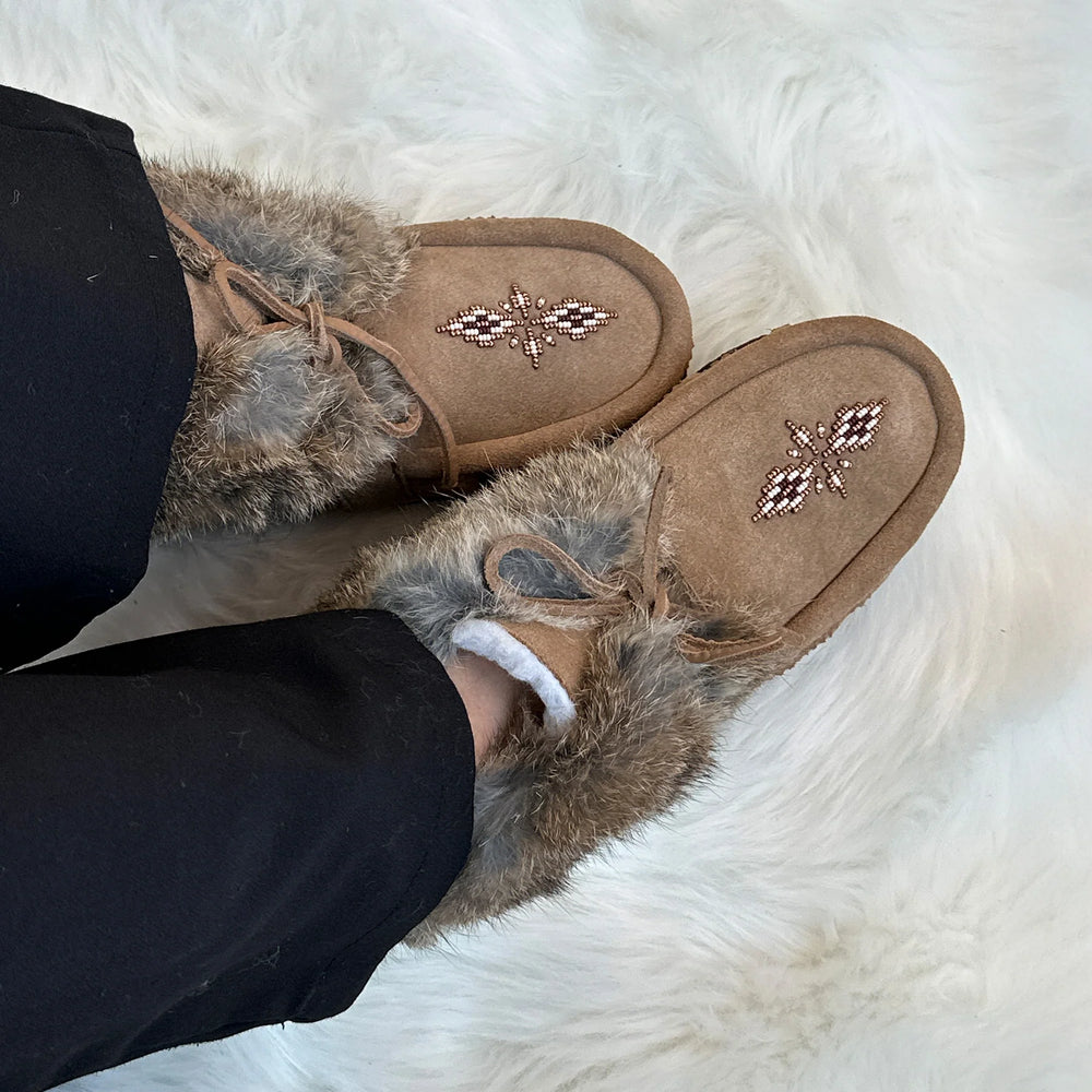 Manitobah Tipi Moccasin Mid Oak