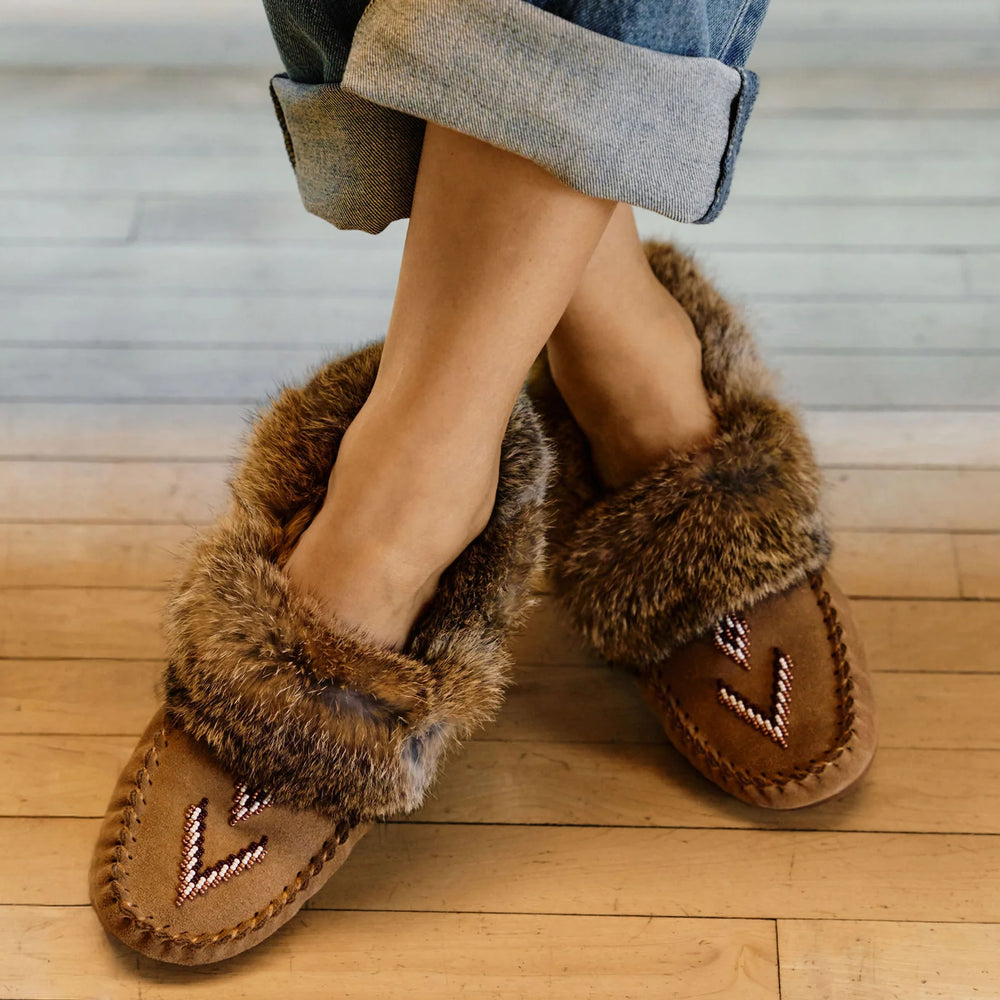 Manitobah Street Suede Moccasin New Oak