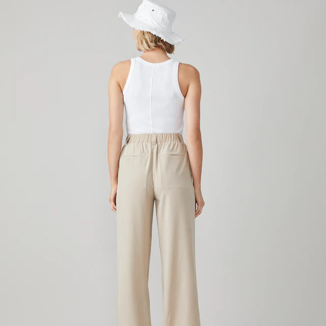 Tilley: High Neck Rib Tank White