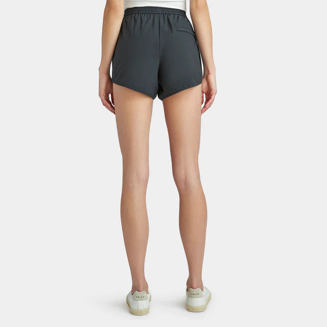 Tilley: Tech Dolphin Short Black