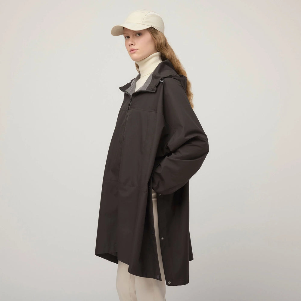 Tilley Packable Hooded Poncho Black
