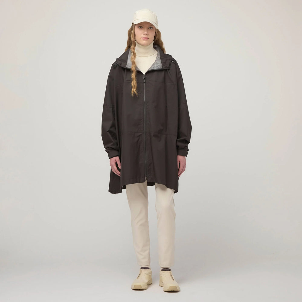 Tilley Packable Hooded Poncho Black