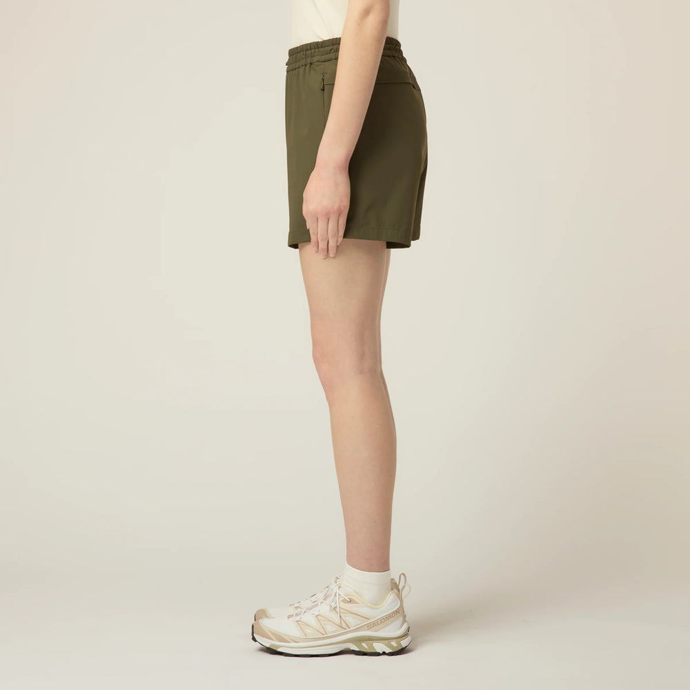 Tilley Wanderer Pull On Short Forest Night
