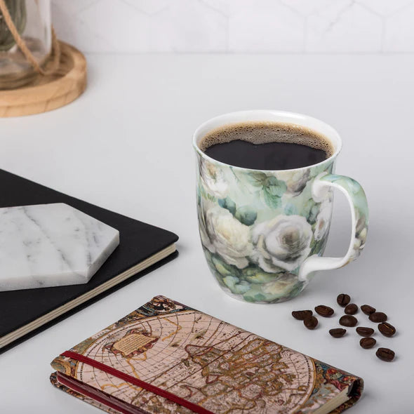 Pretty Chintzy White Roses Java Mug