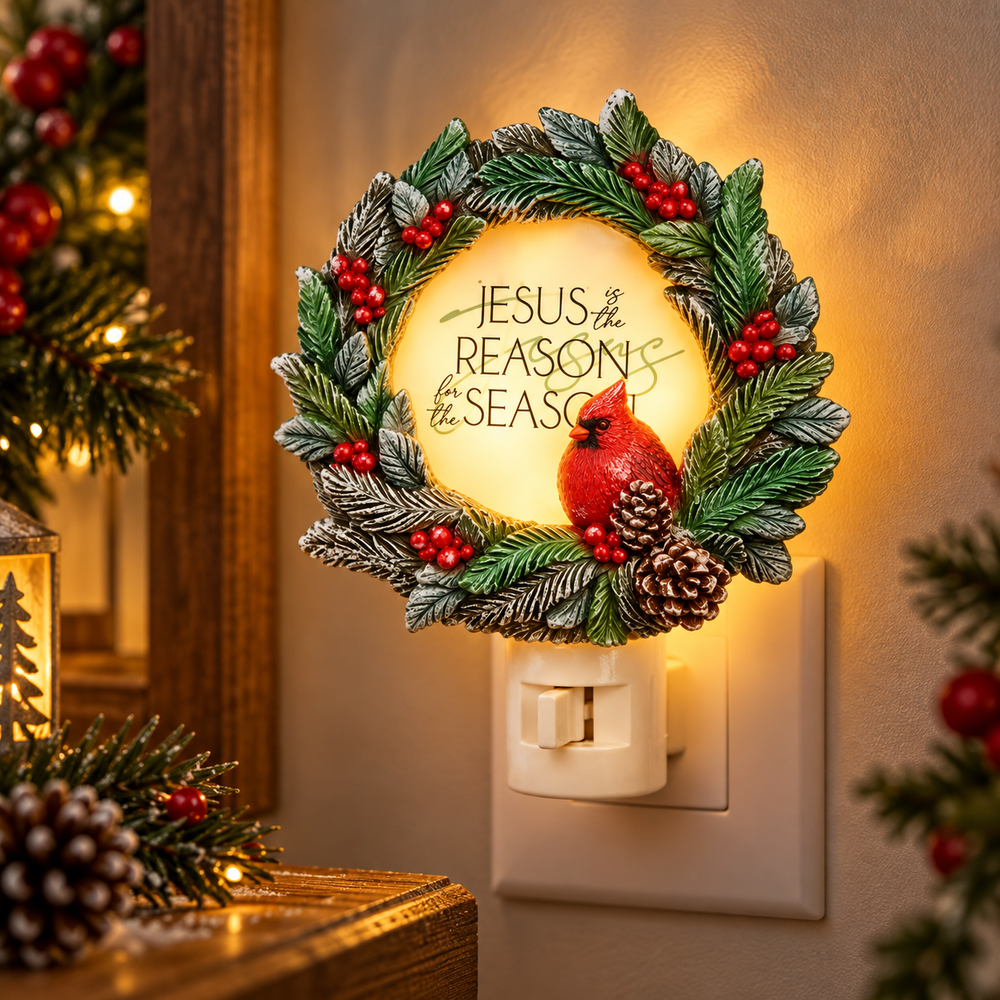 Nightlight - Cardinal Seasonal Wreath