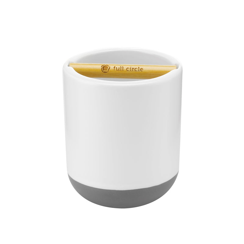 FULL CIRCLE - KEEP IT CLEAN™ Toothbrush Holder