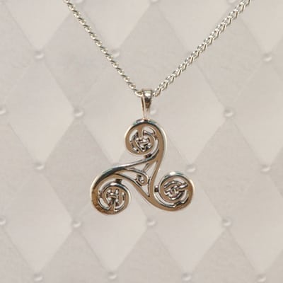 SH - Triskelion Pendant