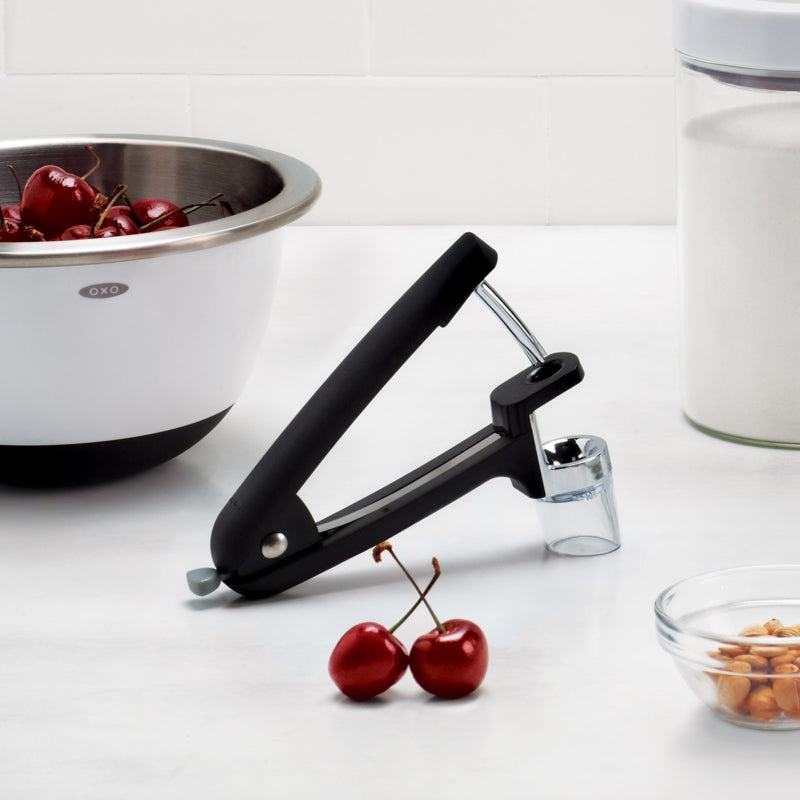 OXO Cherry / Olive Pitter