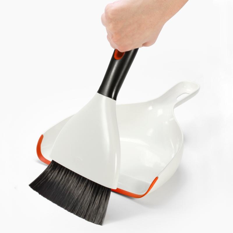 OXO - Dustpan & Brush Set