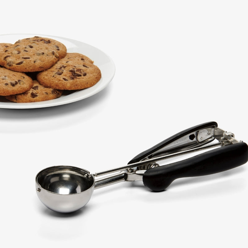 OXO - Large Cookie Scoop 3Tbsp