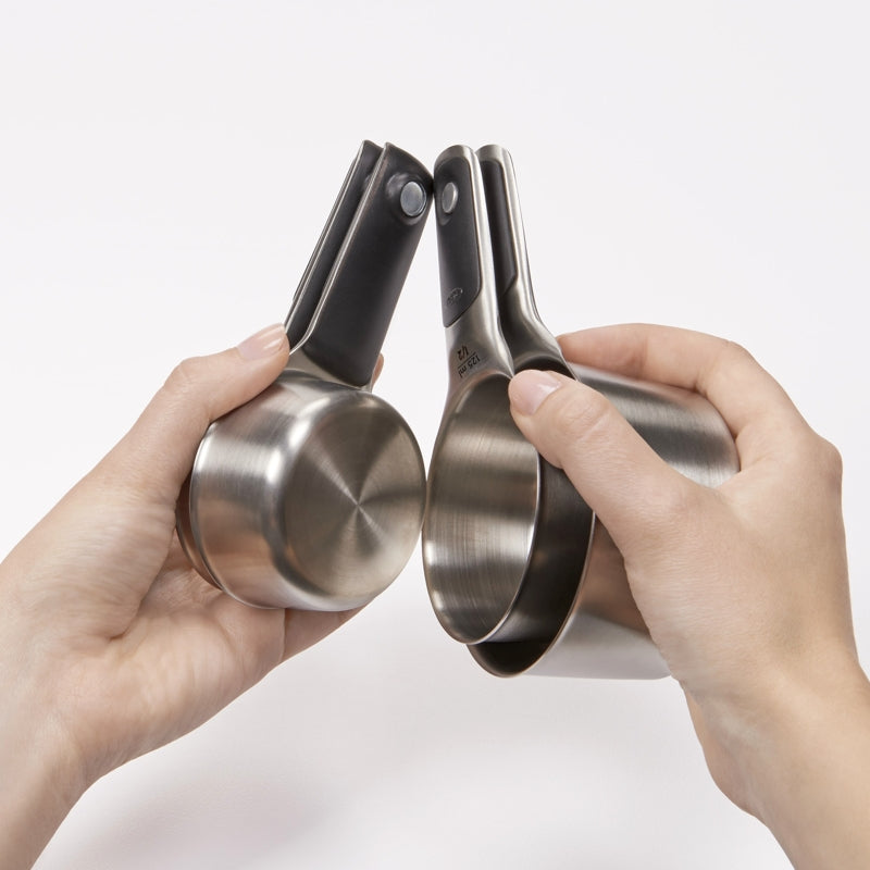 OXO - Magnetic Measuring Cups