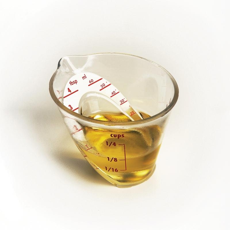 OXO - Mini Angled Measuring Cup