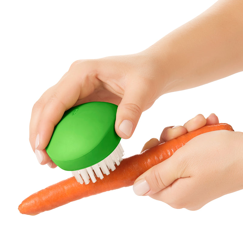 OXO - Vegetable Brush